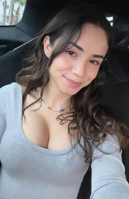 Вебкам-бизнес: ключевые компоненты для успешной карьеры онлайн-модели Вебкам-бизнес: ключевые компоненты для успешной карьеры онлайн-модели